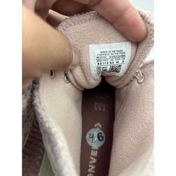 Converse Chuck Taylor All Star Lugged 2.0 Velour Platform Sneakers Mauve Unisex - Picture 7 of 8